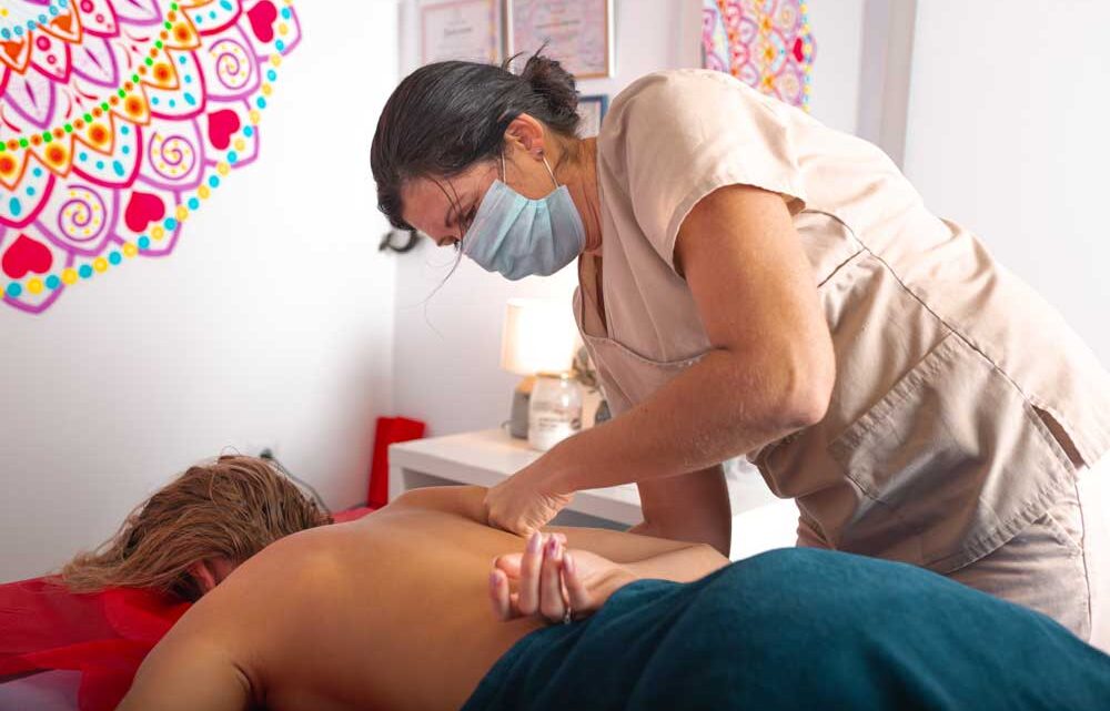 Лечебен масаж — За какво помага той?